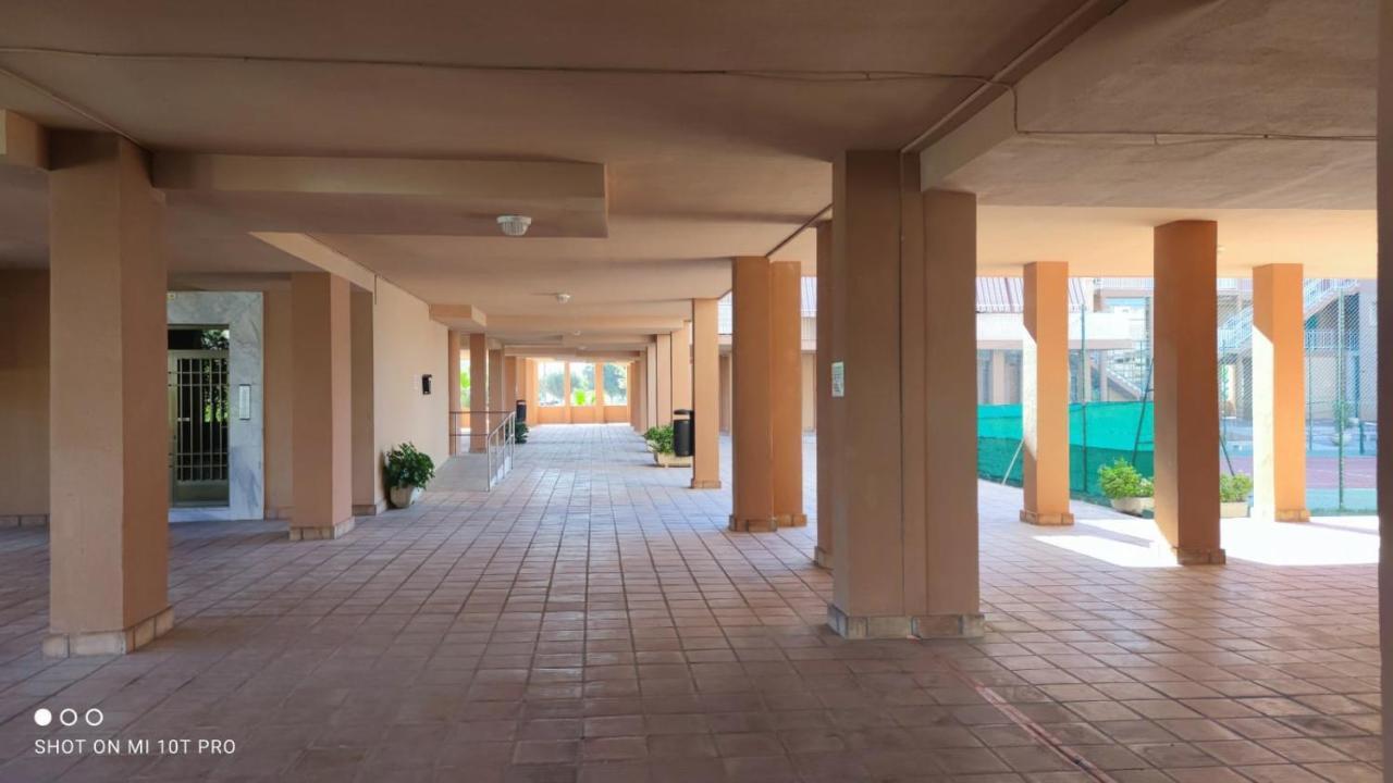 Salobrena - Primera Linea De Playa Junto Al Paseo Maritimo Zewnętrze zdjęcie